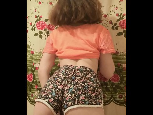 ❤️ Vogëlushja e re seksi duke zhveshur pantallonat e shkurtra në kamera Video e ndyrë  në pornografi sq.taxiklass.ru ❌