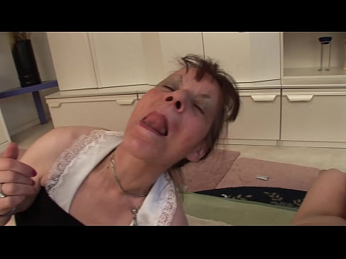 ❤️ Dy gjyshe dhe një gjysh kanë një treshe Video e ndyrë  në pornografi sq.taxiklass.ru ❌